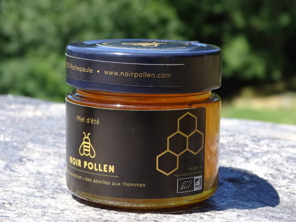 miel-presse-ete-bio-noir-pollen